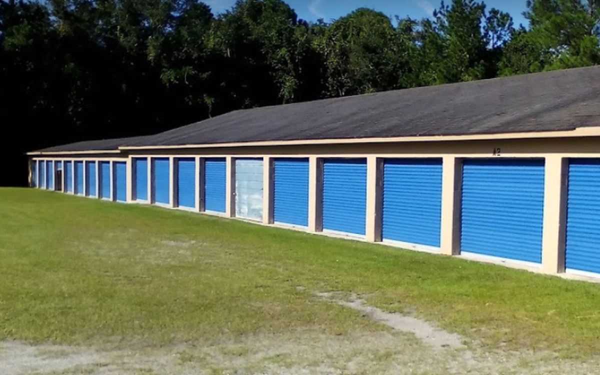 Gray Line Storage in Hinesville, GA